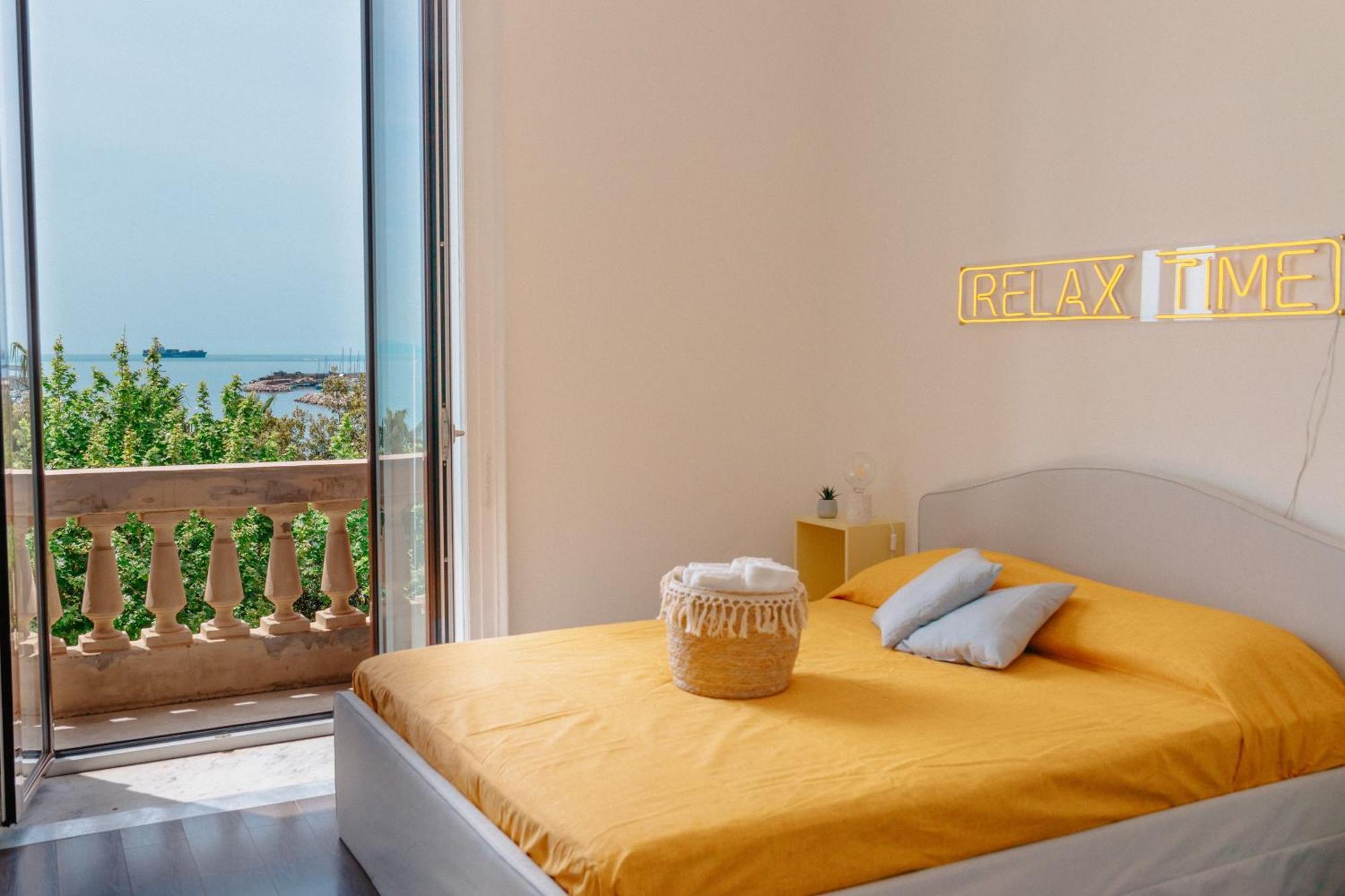 Blue Sea View Apartment 萨莱诺 外观 照片