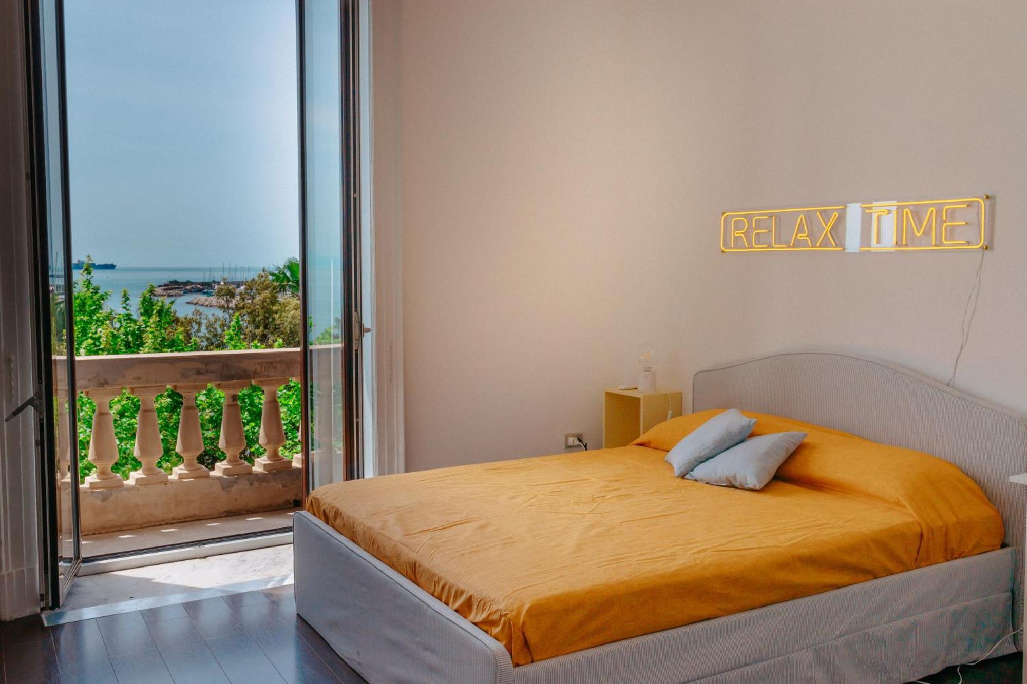 Blue Sea View Apartment 萨莱诺 外观 照片